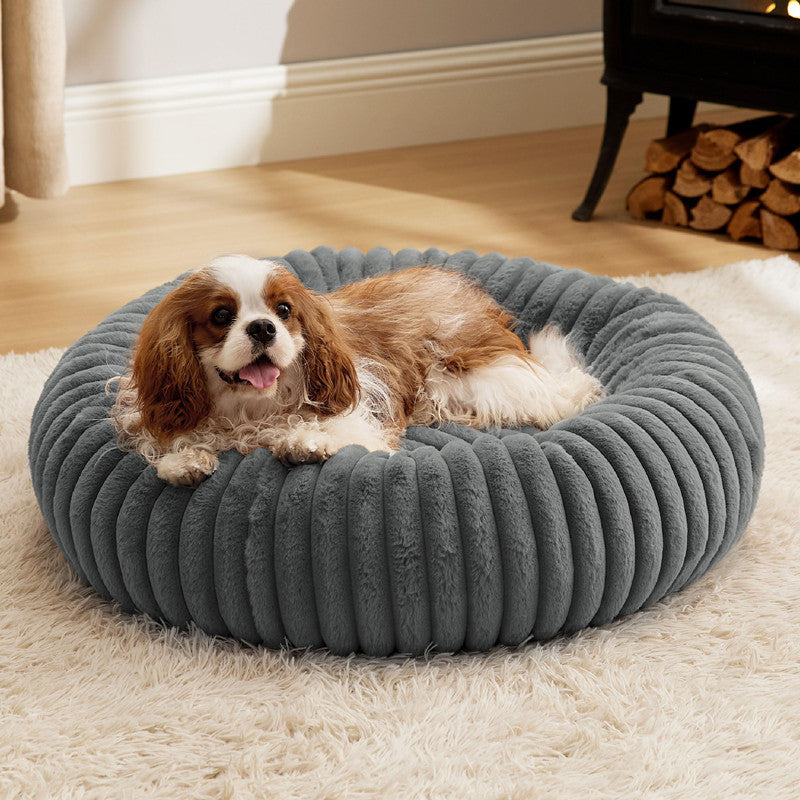 High-Density Vertical Stripe Plush Round Bed For Pets Winter Use