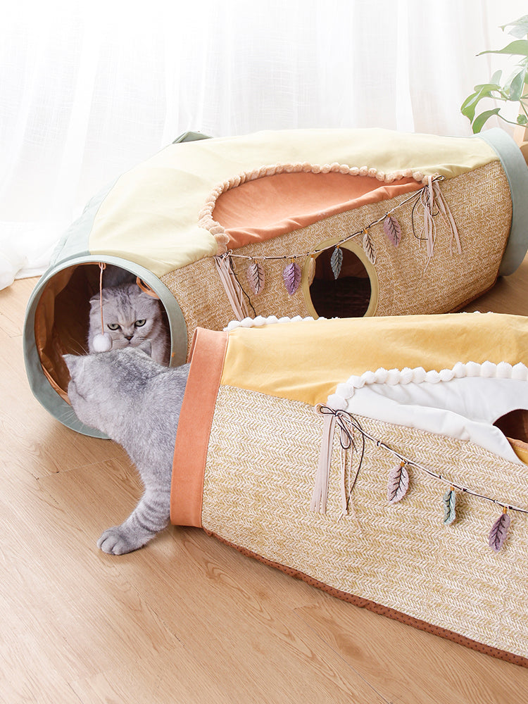 Red Mesh Litter Roll And Interactive Hole Toy For Pets